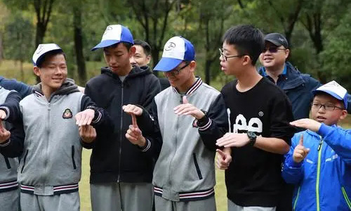 比較能帶動氣氛的游戲，比較嗨的帶動氣氛暖場游戲